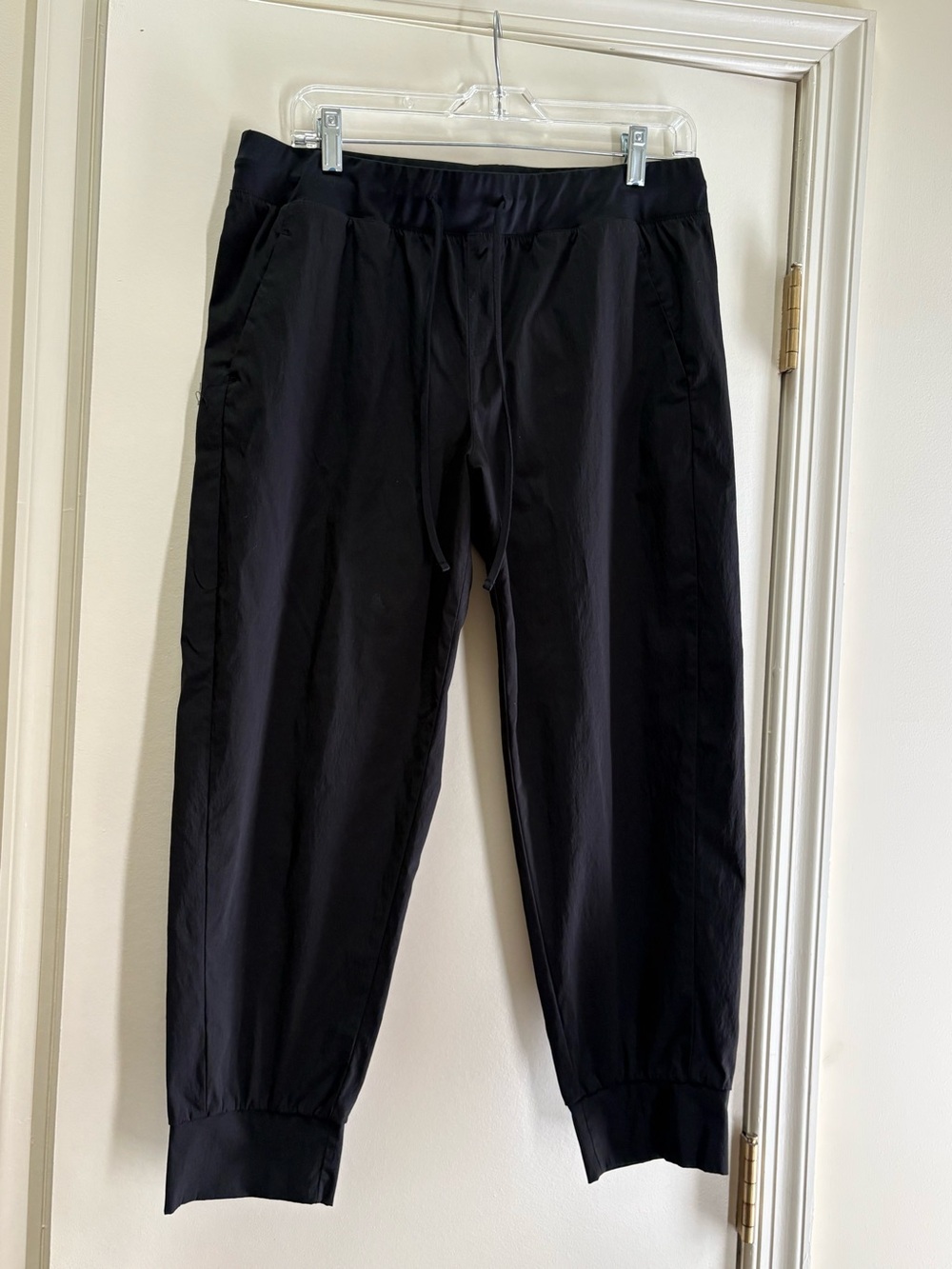 T by Talbots Women’s  Black Jogger Pants